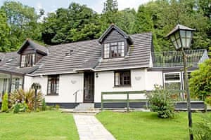 Exterior | Rosecraddoc Manor - Riverside Villa, Liskeard