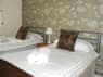 Twin bedroom