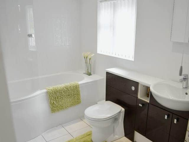 Bathroom | Charlestown Cottages - Gwel-An-Porth, Charlestown, St Austell