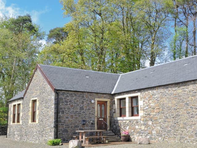 Exterior | Elm Cottage, Crawfordjohn, nr. Biggar