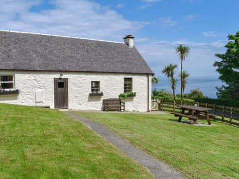 Wonderful holiday home with sea views | Woodlea Cottage 2, Dippen, near Whiting Bay, Isle of Arran