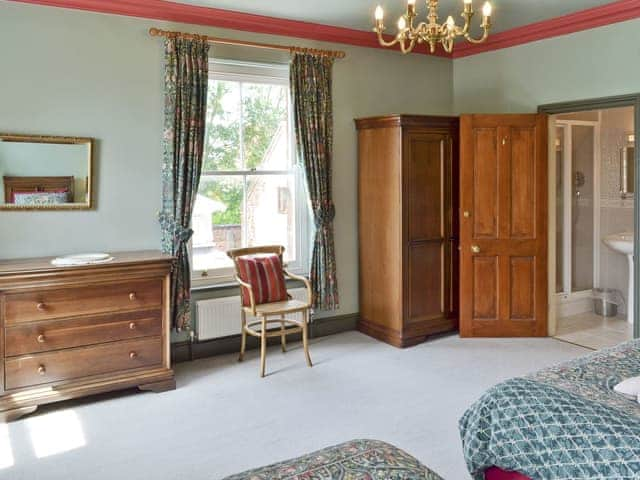 Family bedroom | The Limes and Coach House - The Limes, Swanwick, nr. Alfreton