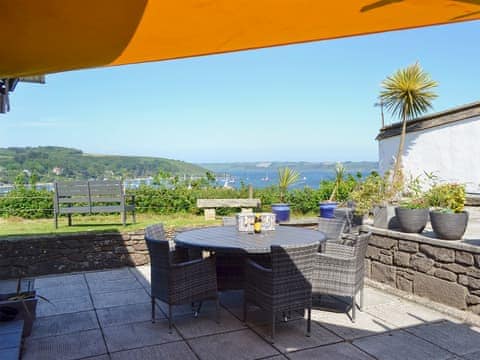 Patio, BBQ, fab harbour views | Gwel An Porth, Falmouth