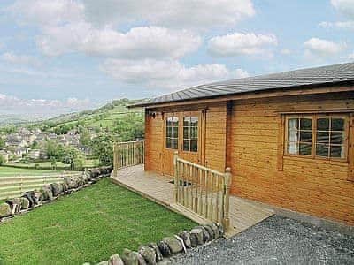 Crown Hill Lodge, Cononley, nr. Skipton