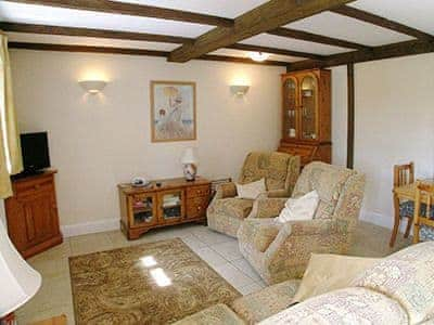 Living room/dining room | Tregidden Farm - Jemima Cottage, St Martin, nr. Helston