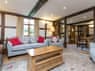 Living room/dining room