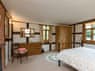 Twin bedroom