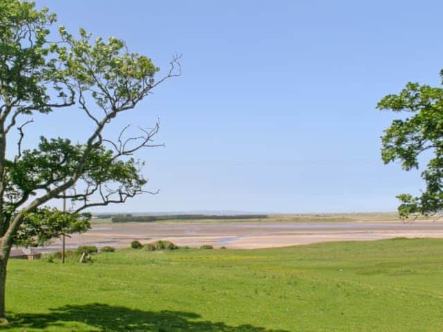 Beach View, sleeps 6 in Bamburgh.