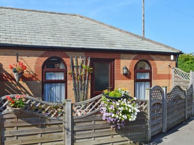 Delightful, single-storey cottage | Cottage Three - Eldin Hall Cottages, Scarborough