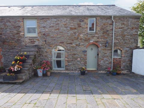 Exterior | Crwys Farm - The Dairy, Three Crosses, Gower, Swansea