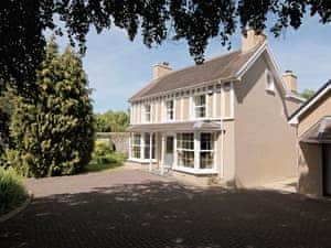Bespoke detached cottage | Copper Beech Cottage, Aberaeron