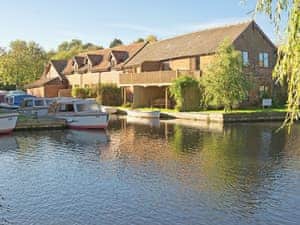 Exterior | Wayford Bridge Granary - Malt Shovel, Wayford Bridge, nr. Stalham