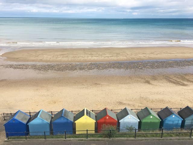 Mundesley beach huts | Jenny&rsquo;s Cottage, Mundesley