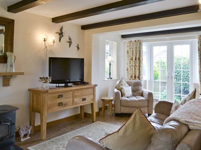 Living room | Starboard Cottage, Winterton-on-Sea, nr. Great Yarmouth