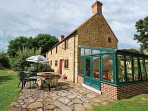 Blackberie Cottage (far left) Strawberie Cottage (right) | Strawberie Cottage, Nr. Beaminster