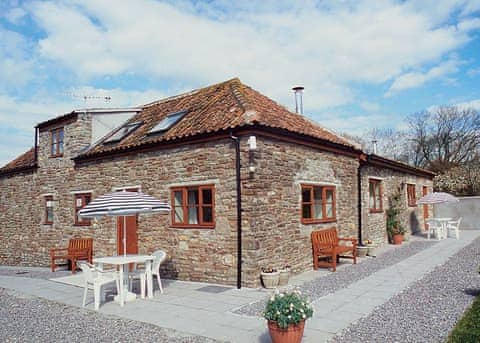 Barrowmead Cottage (foreground) and Challey&rsquo;s Cottage (right - lower roofline) | Barrowmead Cottage, Winscombe