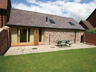 Piglets Place