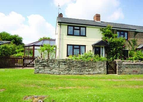 Oak Tree Cottage | Oak Tree Cottage, Brierley