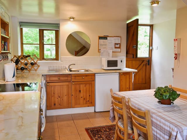 Kitchen/diner | The Garden House, Atlow, nr. Carsington