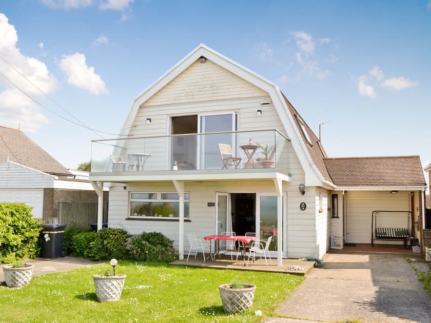Bounty In Seasalter Near Whitstable Kent Book Online Hoseasons