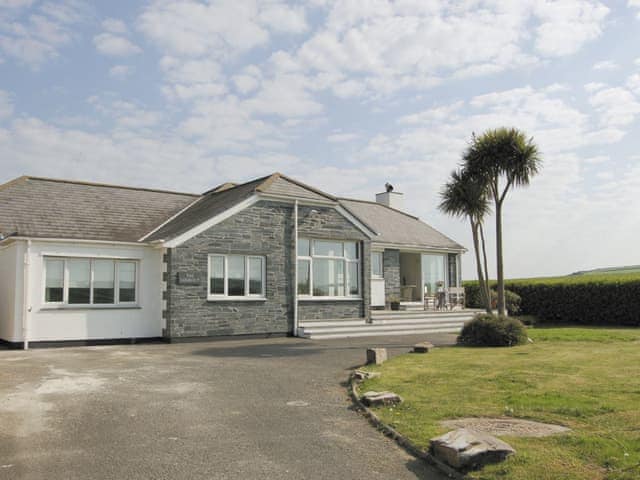 Exterior | The Lookout, Port Gaverne, nr. Port Isaac