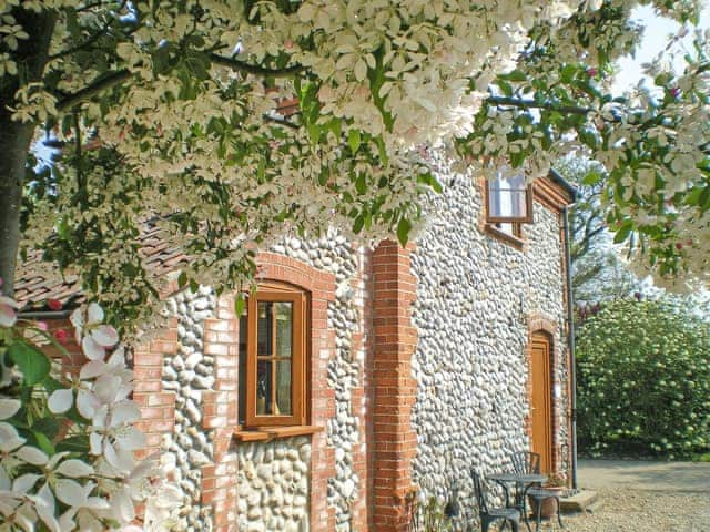 Exterior | Church Farm Cottages - Hay Loft, Lower Gresham