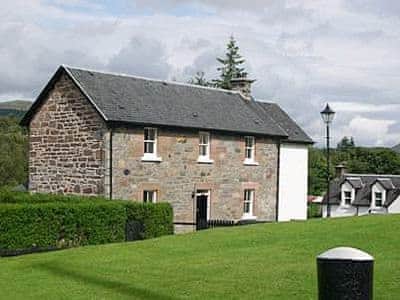 Exterior | The Old Lock House Apartments - Lock Side, Fort Augustus