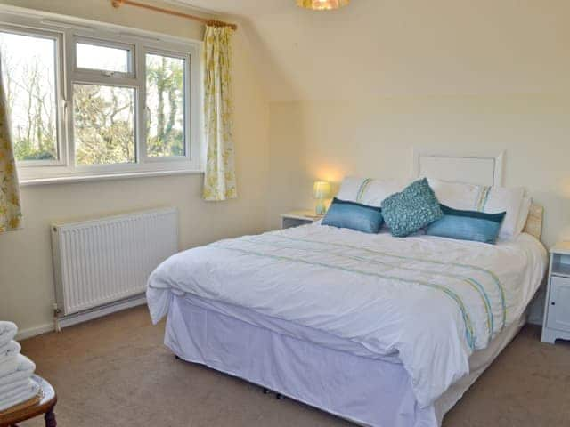 Double bedroom | Sandrock, Brighstone