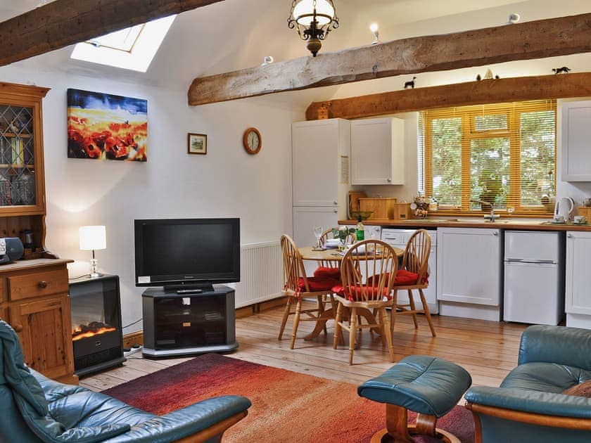 Open plan living/dining room/kitchen | High House Cottage, Hooe, nr. Battle