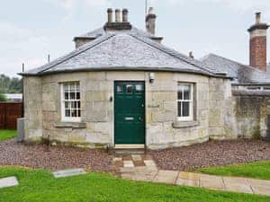 Exterior | The Hirsel - Ray Bells, Coldstream