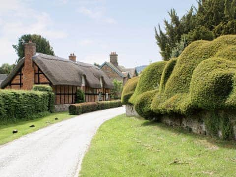 Exterior | Walnut Tree Cottage, Bucknell, nr. Clun