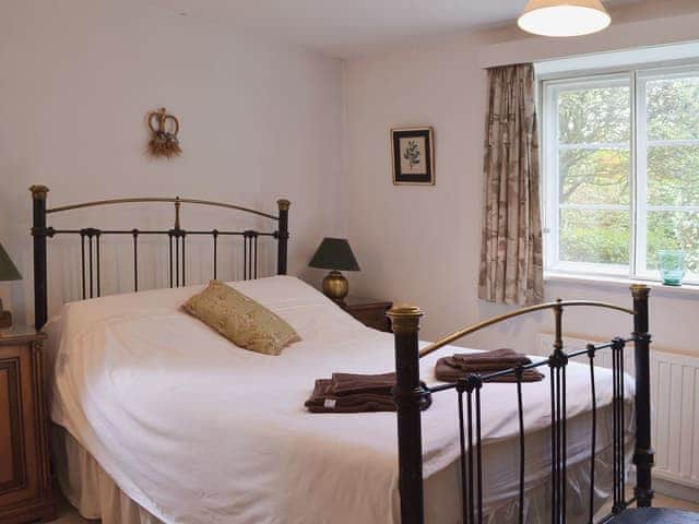 Double bedroom | Apple Tree Cottage, West Wittering