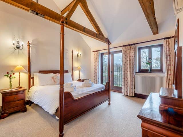 Bathroom | Piggyback Barns - Woodpecker Barn, Sculthorpe, Fakenham