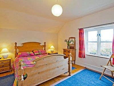 Double bedroom | Church Farm Cottages - Holy Boys, Southacre