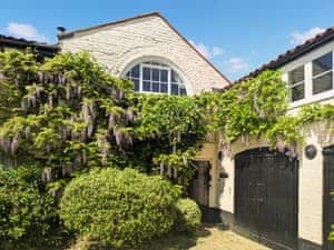Exterior | Stable End - Wissett Place Cottages, Halesworth