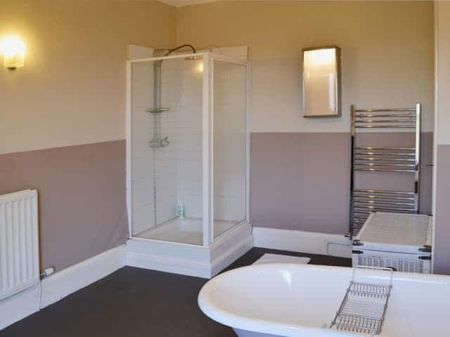 En-suite | Holly Lodge, Arkleby, nr. Cockermouth