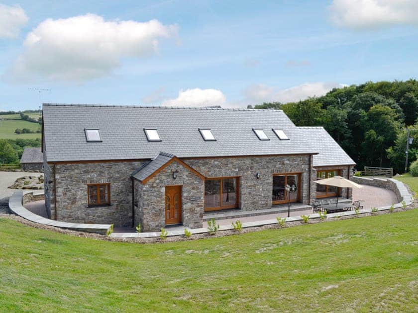 Exterior | Ffynnonmeredydd Cottages - The Stable, Mydroilyn, nr. Aberaeron 