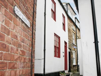 Exterior | Castleton House, Staithes, nr. Whitby