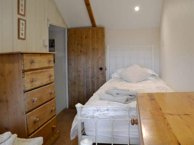 Twin bedroom | Charlestown Cottages - Gwel-An-Porth, Charlestown, St Austell