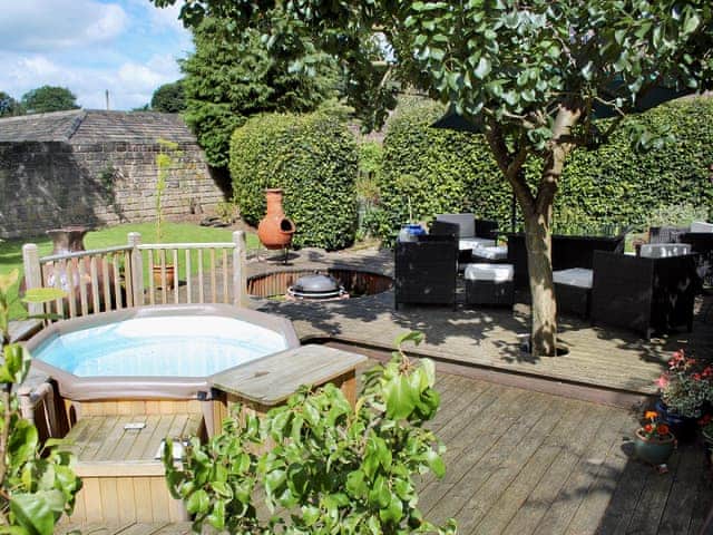 Hot tub and decked area with fire pit/pizza oven | Bradley Hall, Matlock