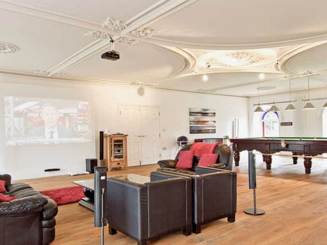 Fabulous entertainment area with snooker table and home cinema | Dales Chapel, Middleton-in-Teesdale