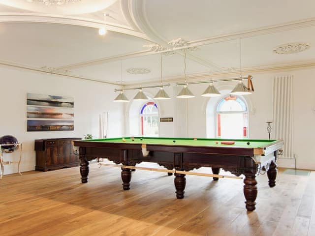 Fantastic snooker table in the entertainment area | Dales Chapel, Middleton-in-Teesdale