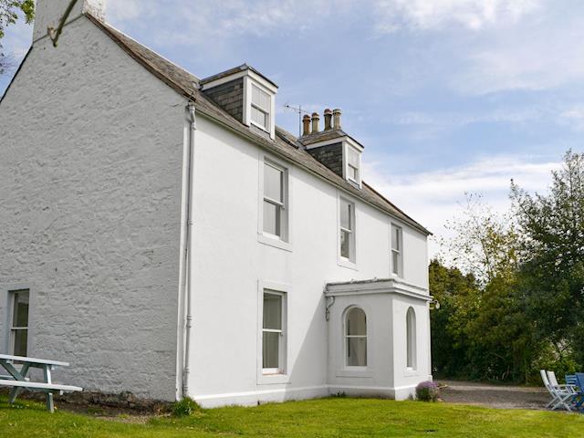 Burnfoot Of Cluden, sleeps 16 in Dumfries.