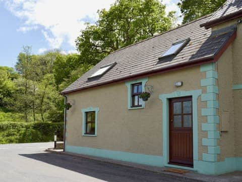 Yr Efail Argoed, Llanddowror, nr. Laugharne