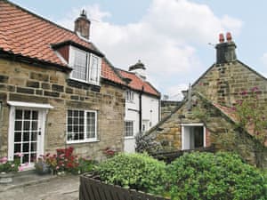 Exterior | Sunnyside, Sandsend, Whitby