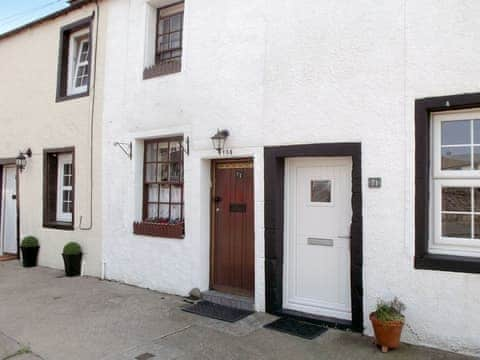 Middle property | Tanner&rsquo;s Cottage, Cockermouth, near Keswick