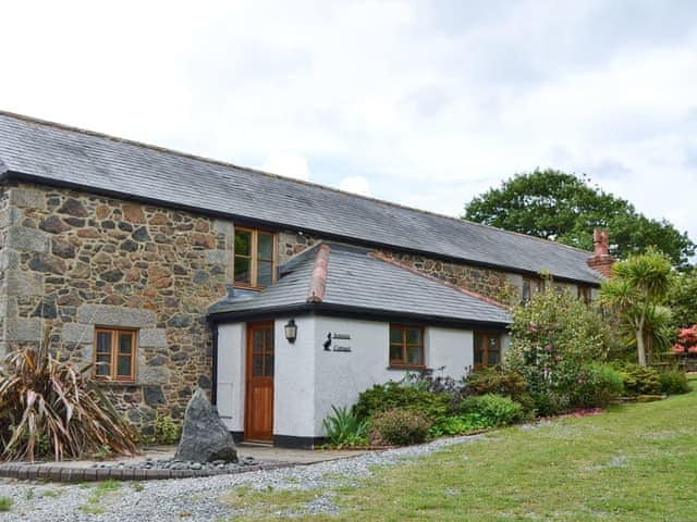 Stone-built holiday home | Jemima Cottage - Tregidden Farm, St Martin, near Helston