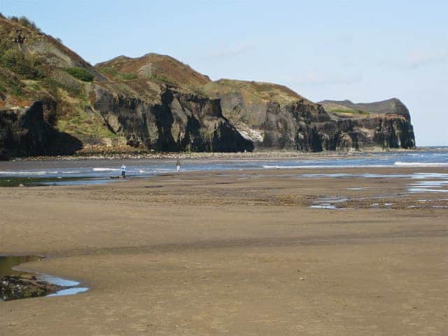 Sandsend Beach | Sunnyside, Sandsend, Whitby