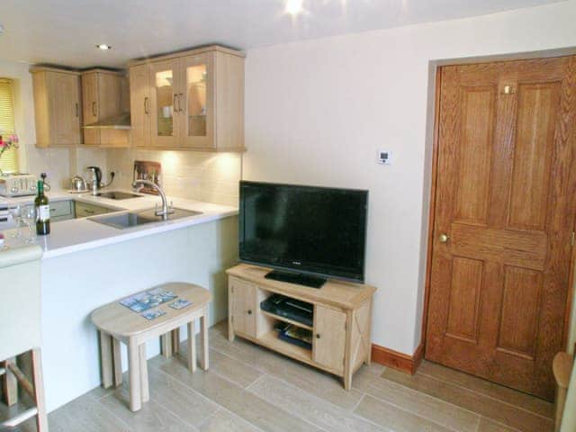 Open plan living/dining room/kitchen | The Garden Apartment, Neatishead, nr. Norwich