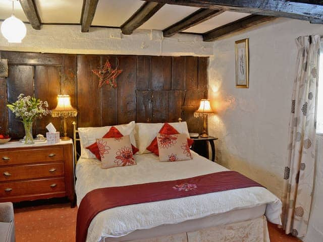 Living Room/Bedroom | Barker Knott Cottage, Windermere